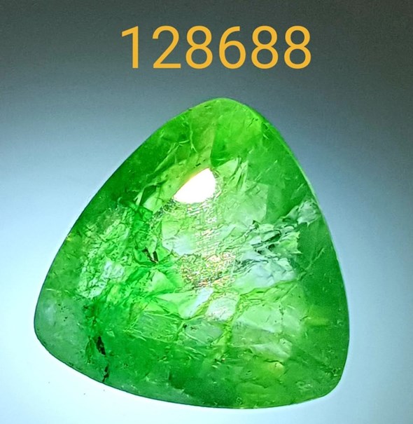 Emerald  Valuation Report 128688, 10.70 cts.