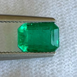 Emerald  Valuation Report 139262, 1.24 cts.