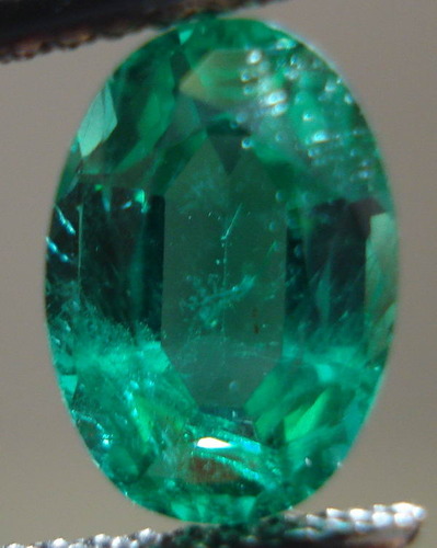 Emerald  Valuation Report 123430, 8.75 cts.