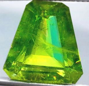 Sphene  Valuation Report 100084, 36.80 cts.