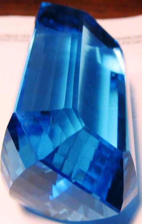Topaz  Valuation Report 112636, 428.43 cts.