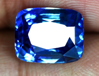 Sapphire  Valuation Report 101402, 5.04 cts.