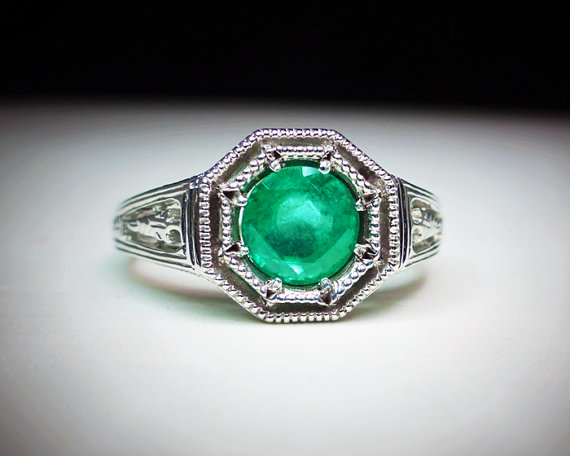Emerald  Valuation Report 92688, 0.95 cts.