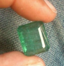 Emerald  Valuation Report 89029, 24.25 cts.