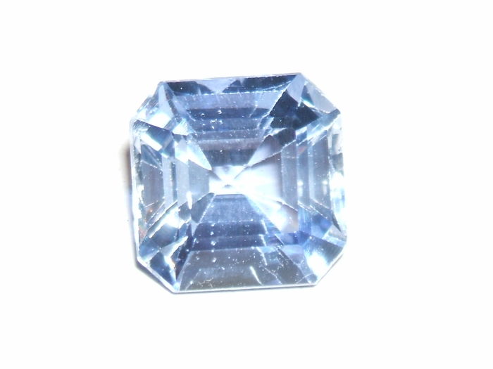 Sapphire  Valuation Report 94638, 3.92 cts.