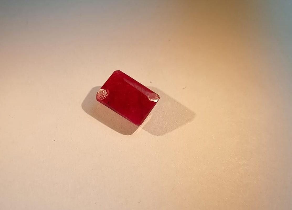 Ruby  Valuation Report 154936, 11.76 cts.