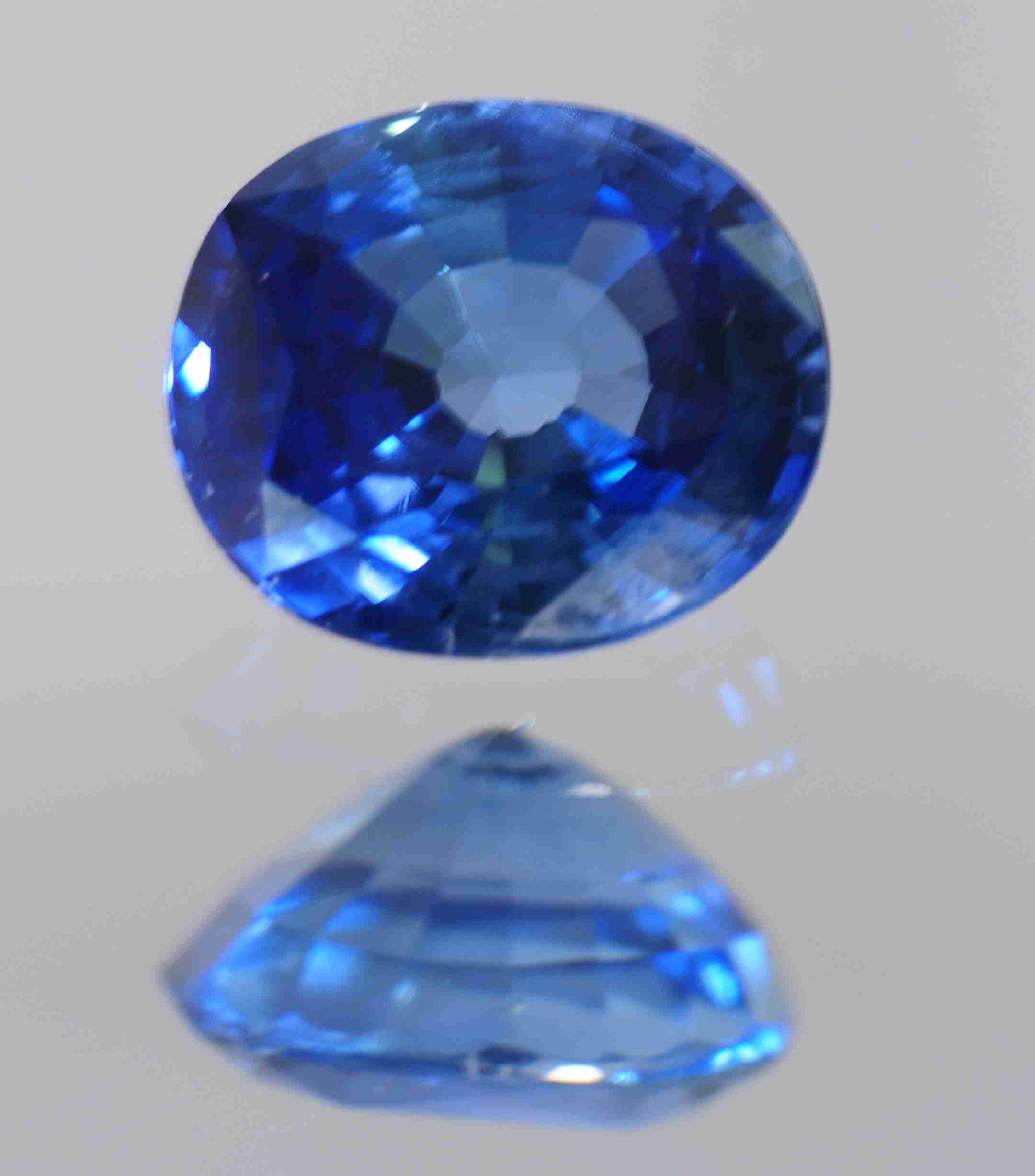 Sapphire  Valuation Report 113764, 4.53 cts.