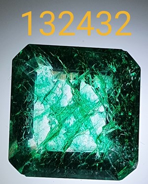 Emerald  Valuation Report 132432, 7.60 cts.
