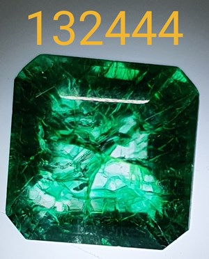 Emerald  Valuation Report 132444, 7.95 cts.
